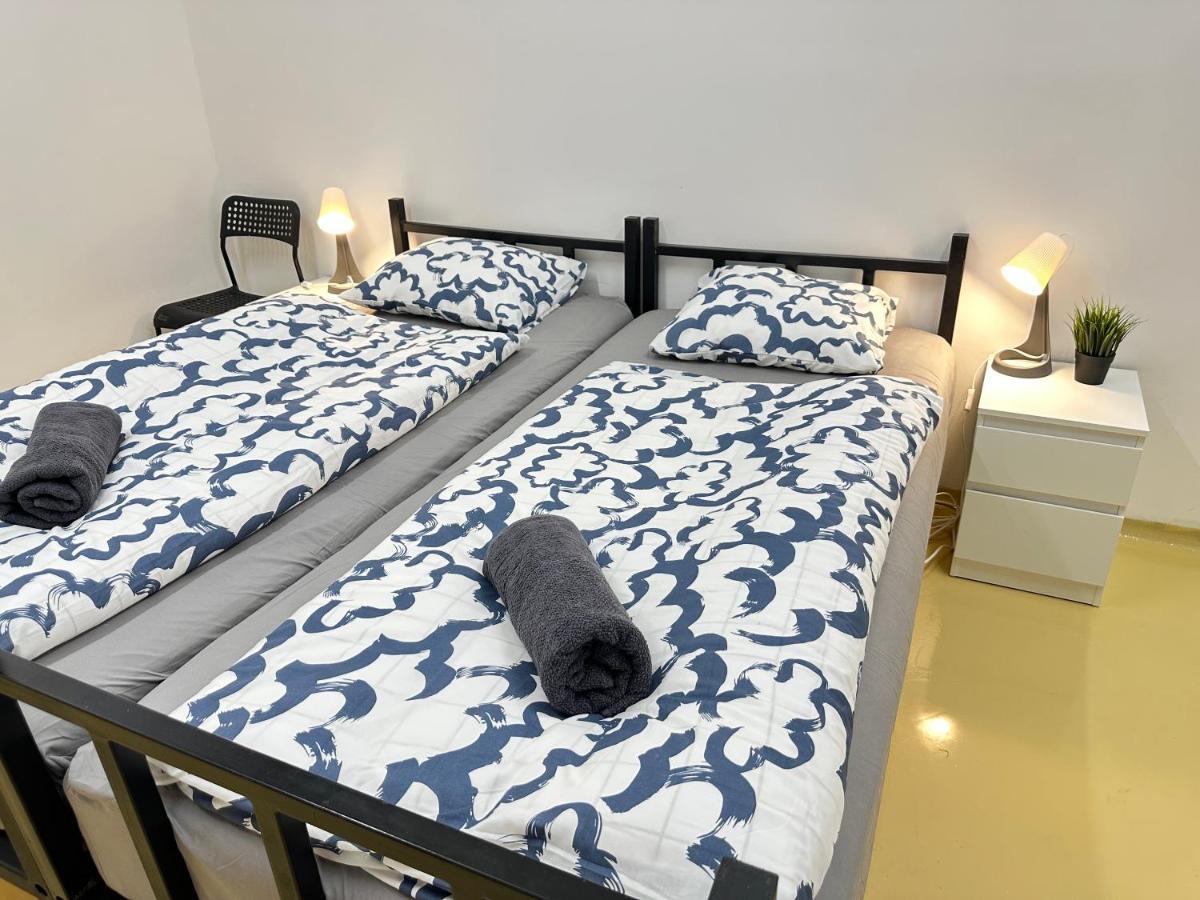 Railway Ljubljana Rooms Esterno foto